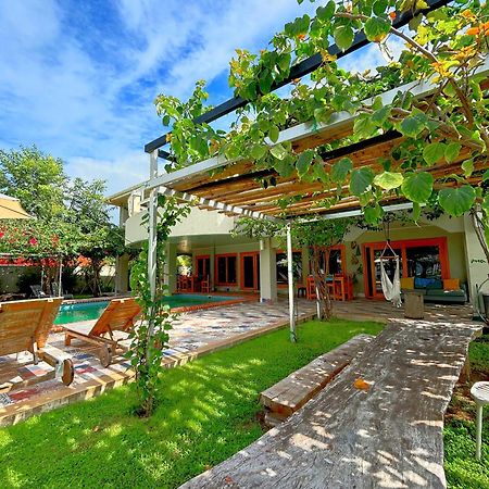 CabreraRoyal Palm Retreat公寓 外观 照片